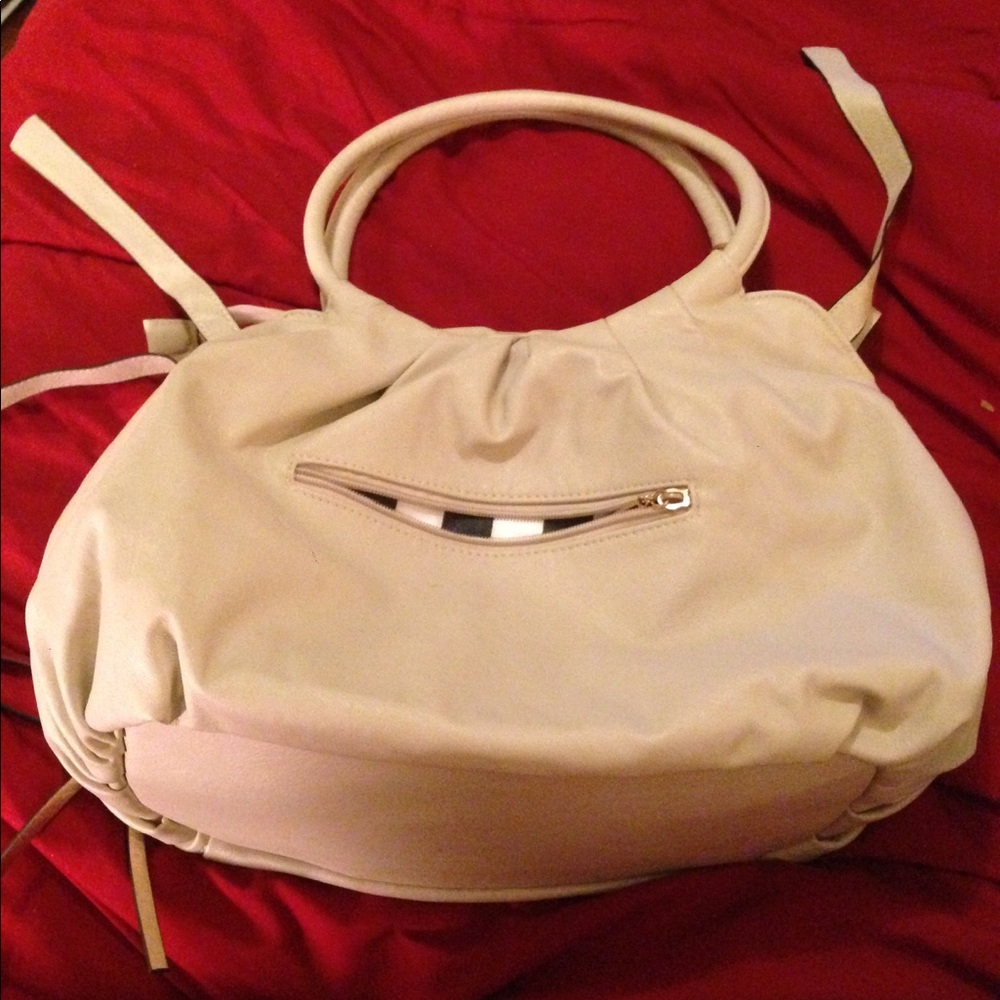 Charming Charlie Purse